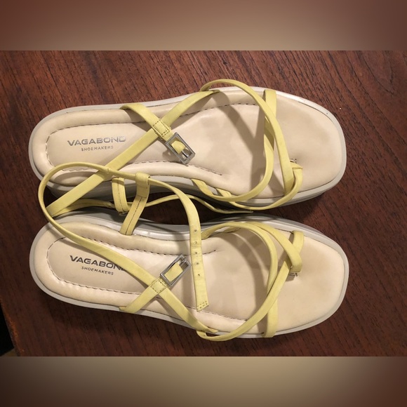 Courtney sandals - Picture 3 of 4